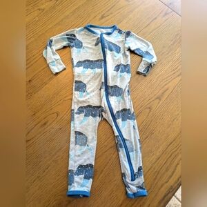 Kickee Pants- Heathered Mist Night Sky Bear Print, Sz. 9-12 Months